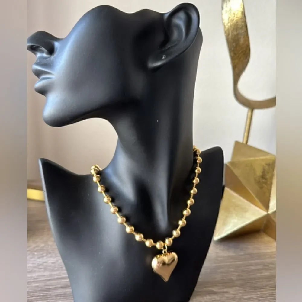 Gold Beaded Heart Pendant Necklace Fashion Necklace